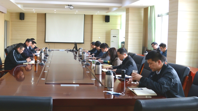 beat365召开师资队伍建设座谈会